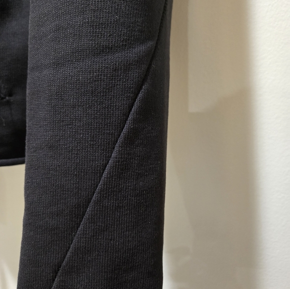 Lightweight jacket - Picture 3 of 6